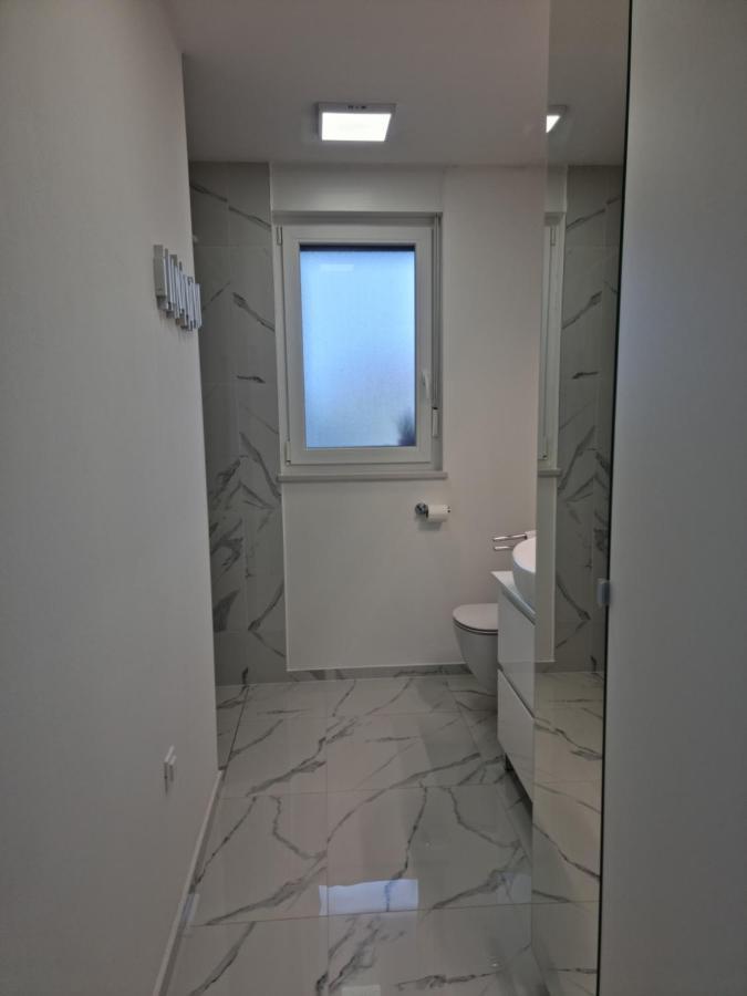 Luxury Apartment Umag Bagian luar foto