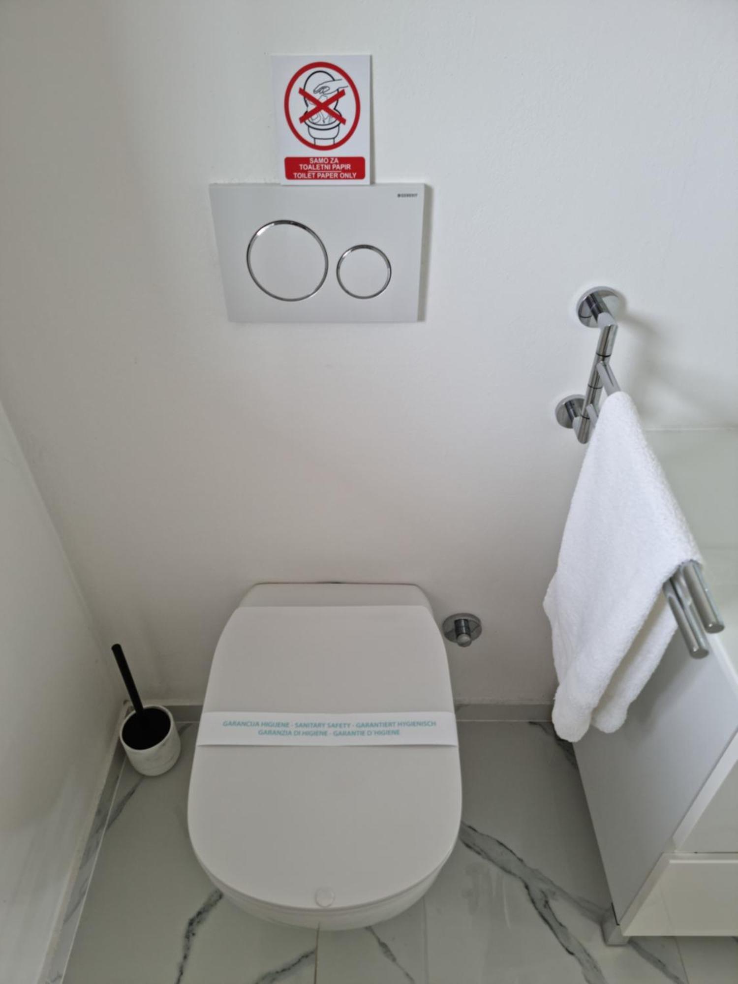 Luxury Apartment Umag Bagian luar foto